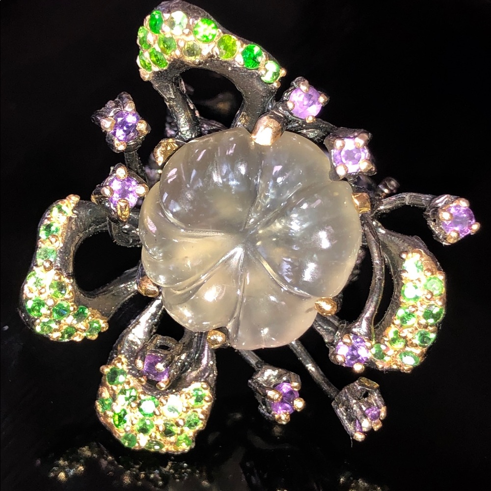 Magnificent Carved White Moonstone Amethyst Ring